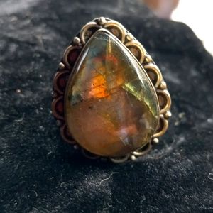Labradorite gemstone ring size 8. Sterling silver stamped  .925